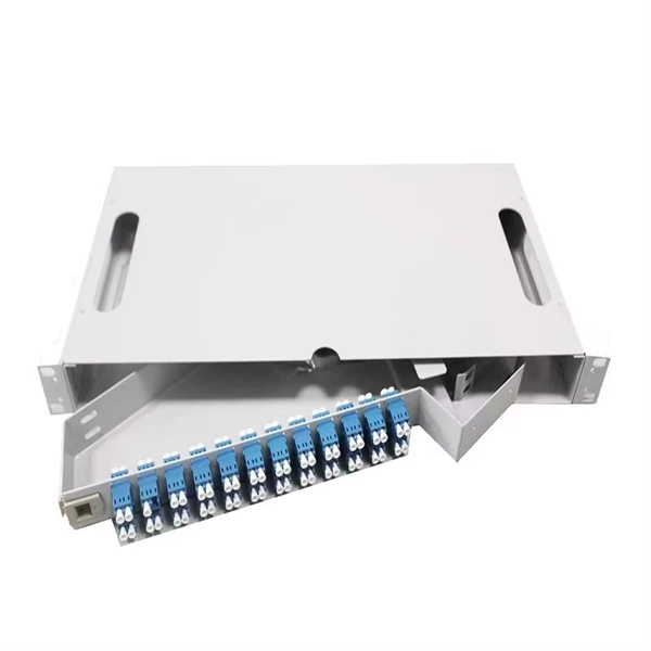 How many supports should be used for cable tray tees 
